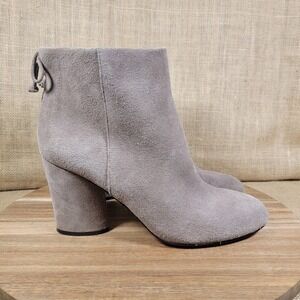 Tahari Nina Booties Gray Suede Leather Ankle Boots Block Heel Zip Womens Size 10